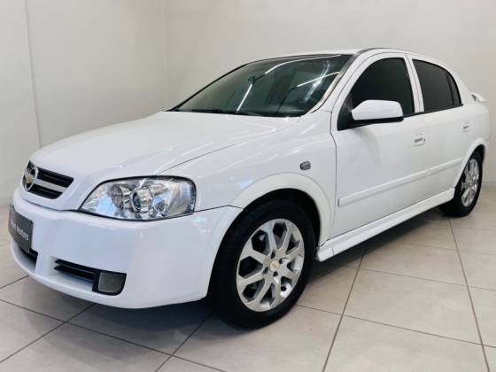 CHEVROLET ASTRA 2.0 MPFI ADVANTAGE 8V FLEX 4P MANUAL CHEVROLET ASTRA 2.0 MPFI ADVANTAGE 8V FLEX 4P MANUAL